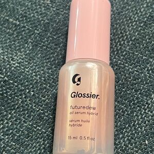 Glossier futuredew oil serum.  Primer Makeup. 
New, no box.